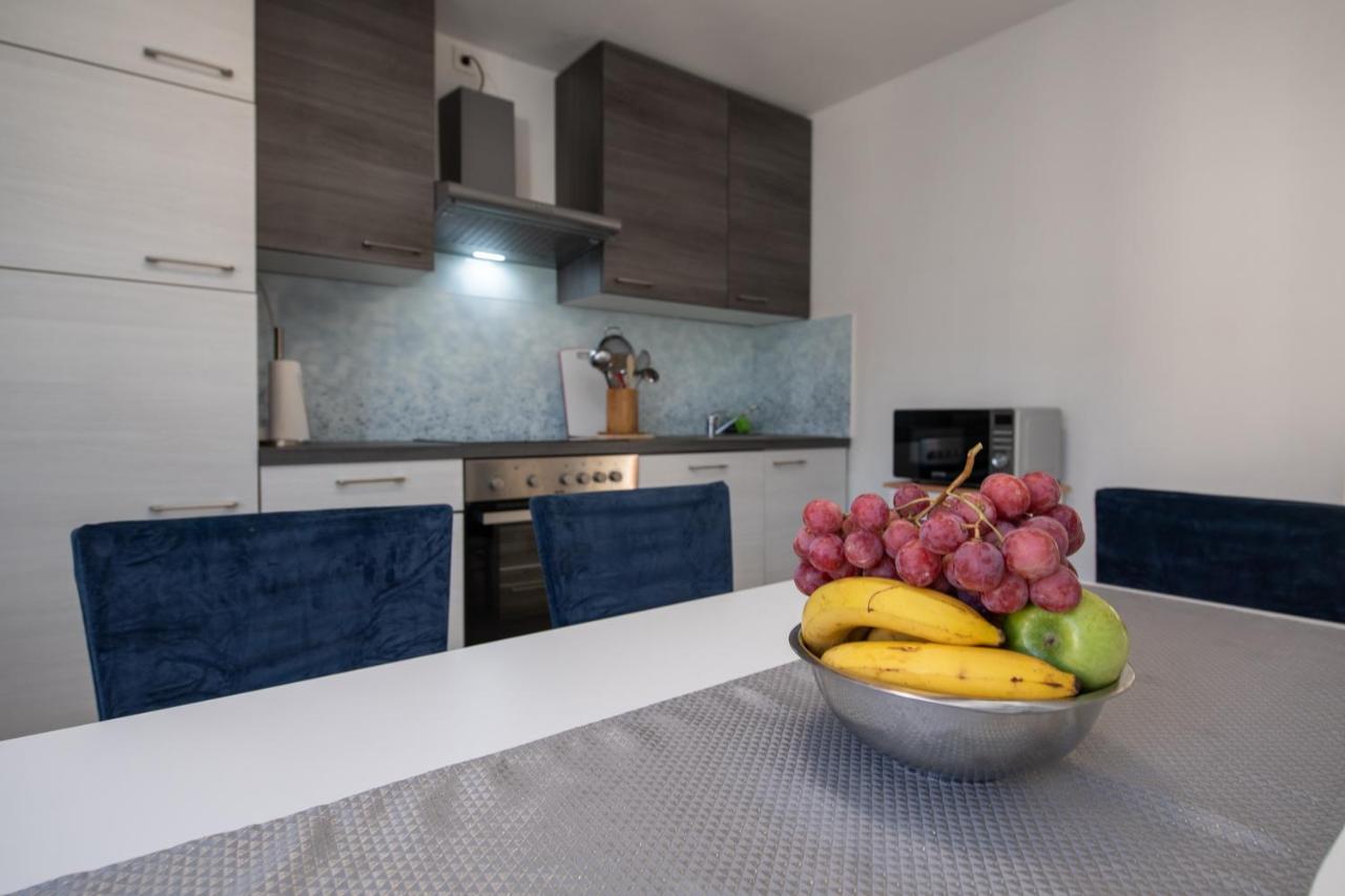 Apartment Minka Opatija Luaran gambar